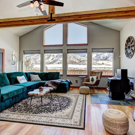 Twin Pines Cabin In Wilderness Ranch On Hwy 21, Amazing Views, 20 Ft Ceilings, Fully Fenced Yard, Pet Friendly, , Go Paddle Boarding At Lucky Peak, Or Snowshoeing In Idaho City And Take In The Hot Springs, Sleeps 10! Boise Buitenkant foto