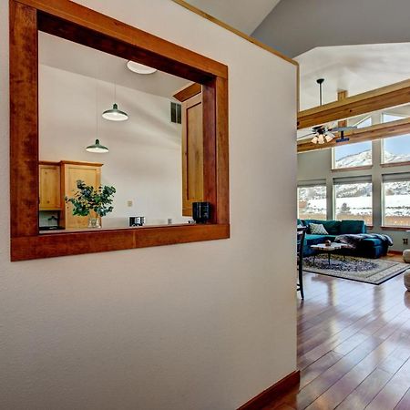 Twin Pines Cabin In Wilderness Ranch On Hwy 21, Amazing Views, 20 Ft Ceilings, Fully Fenced Yard, Pet Friendly, , Go Paddle Boarding At Lucky Peak, Or Snowshoeing In Idaho City And Take In The Hot Springs, Sleeps 10! Boise Buitenkant foto