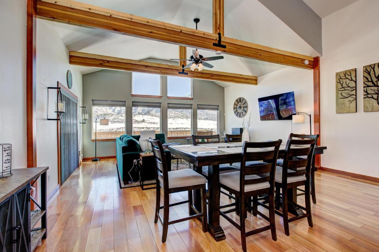 Twin Pines Cabin In Wilderness Ranch On Hwy 21, Amazing Views, 20 Ft Ceilings, Fully Fenced Yard, Pet Friendly, , Go Paddle Boarding At Lucky Peak, Or Snowshoeing In Idaho City And Take In The Hot Springs, Sleeps 10! Boise Buitenkant foto