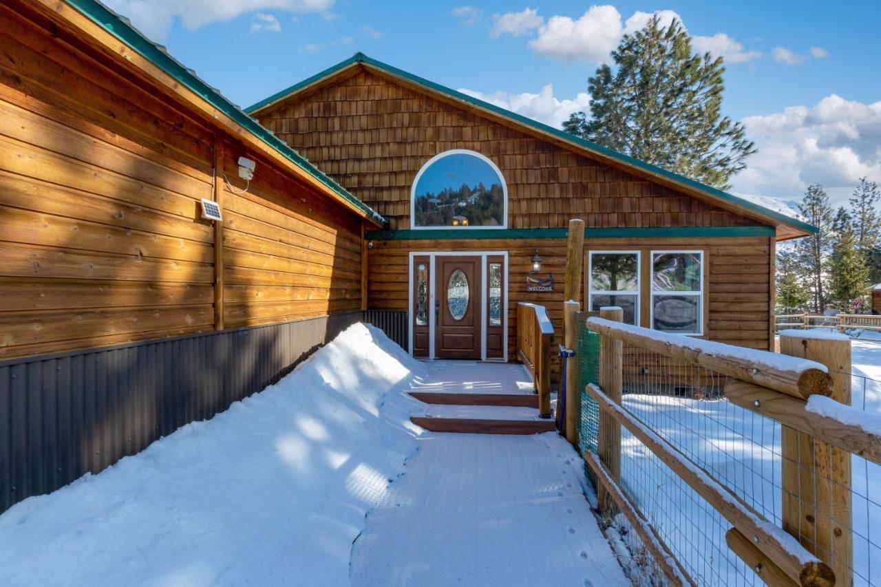 Twin Pines Cabin In Wilderness Ranch On Hwy 21, Amazing Views, 20 Ft Ceilings, Fully Fenced Yard, Pet Friendly, , Go Paddle Boarding At Lucky Peak, Or Snowshoeing In Idaho City And Take In The Hot Springs, Sleeps 10! Boise Buitenkant foto